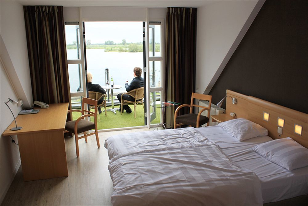 Hotel Hoogeerd By Flow Niftrik - Nijmegen ภายนอก รูปภาพ