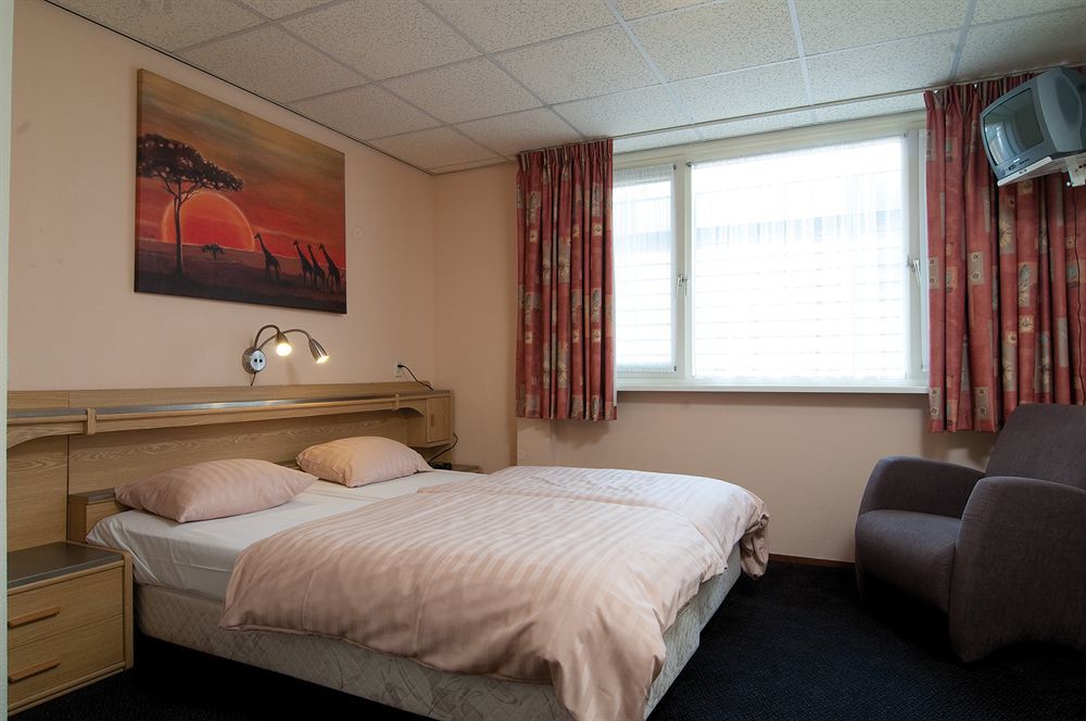 Hotel Hoogeerd By Flow Niftrik - Nijmegen ภายนอก รูปภาพ